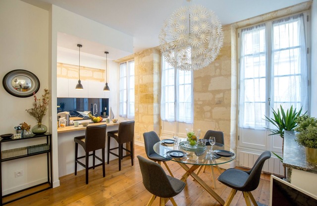 Luxury and comfort in the historic center of Bordeaux