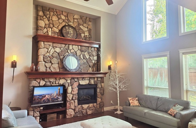 Luxury and cozy home