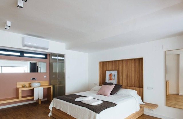 Luxury apartment near to Murillo Gardens, the Cathedrial, Real Alcazar A5