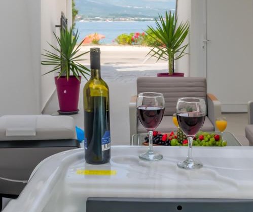 Luxury apartment on the beach
