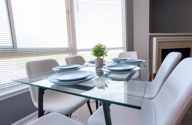 Luxury Ballston Retreat w King Suite