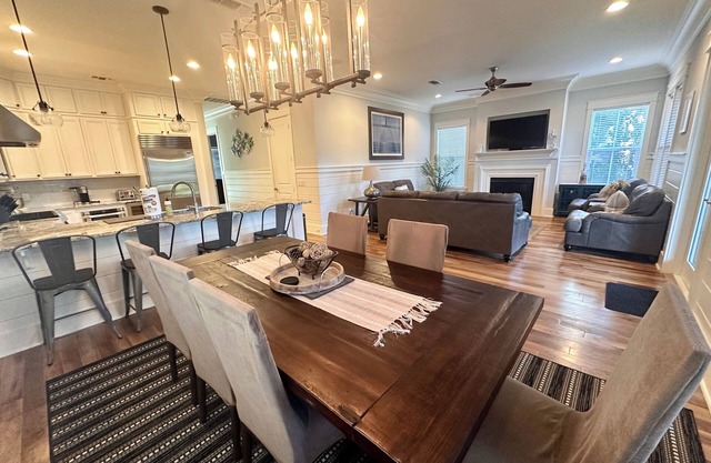 Luxury Beach House/Gated Community. nPRIVATE BEACH ACCESS/CLUBHOUSE & POOL