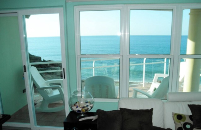 Luxury Beachfront 2/2 Condo on Sandy Beach! Gorgeous Views!
