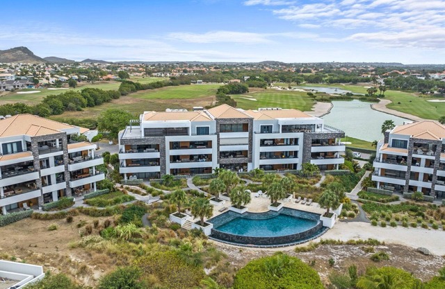Luxury, Beachfront, Sea View, 2 BDR The Shore Blue Bay Beach and Golf Resort