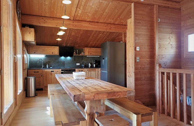 Luxury chalet - Sauna - Jacuzzi - Wifi - Insert - in the heart of the 3 Valleys