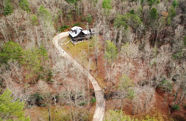 Luxury chalet with pool