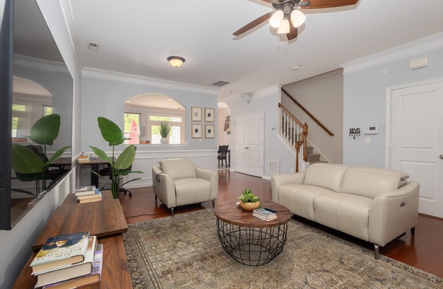 Luxury Chic Minimalist Townhouse