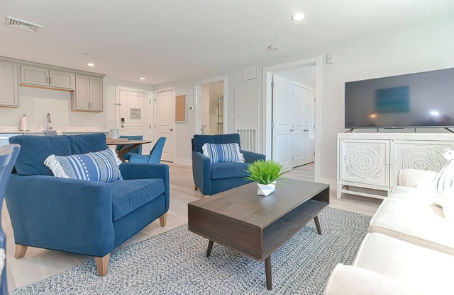 Luxury Condo at Harbourtown right on Historic Plymouth Harbor by the Mayflower