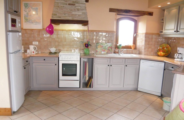 luxury cottage for adult couples, peaceful, unobstructed views, large swimming pool