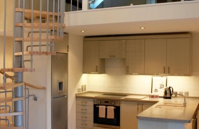 Luxury Cottage, located on working farm, near Oxford, Silverstone & Cotswolds