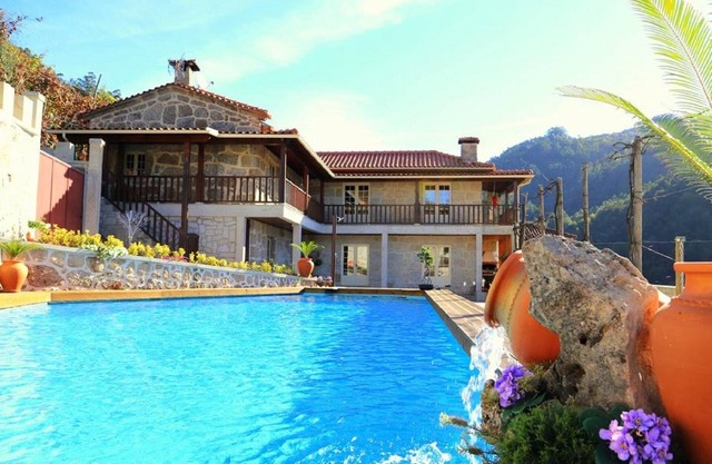 Luxury country house in rural Gêres