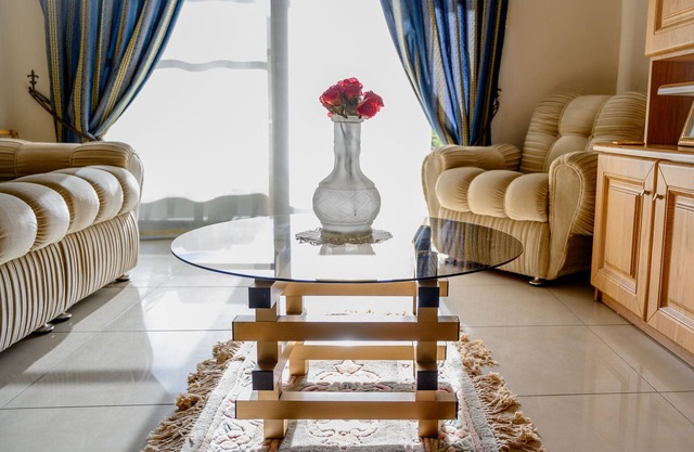 Luxury Daffodil Apartment