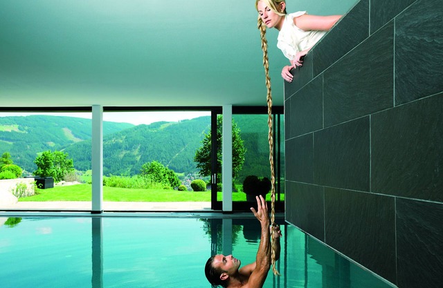 Luxury designer apartment with wellness & swimming pool use