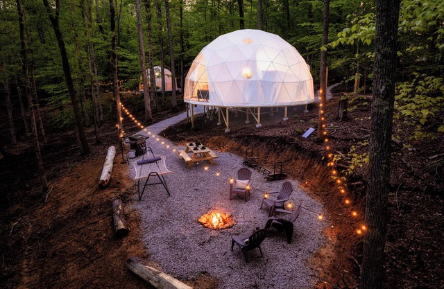 Luxury Dome Close w/Sauna, Fire Pit, Close to Brimstone, Big South Fork