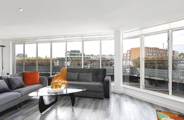 | Luxury Duplex Penthouse in the Heart of London |