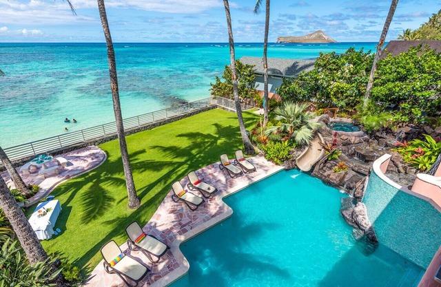 Luxury Estate~Spectacular Location~Heated Pool~Private Beach Access!