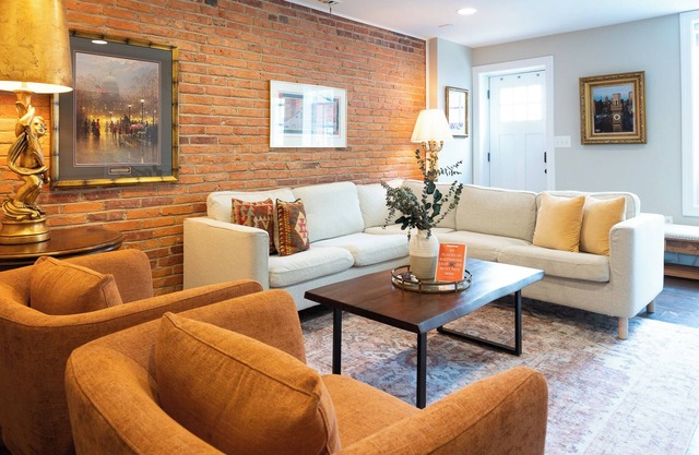 Luxury Federal Hill Home w/Rooftop & 4 Parking Spots