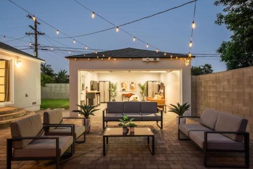 Luxury Hangout - Private Spa - Game Room - Arcade