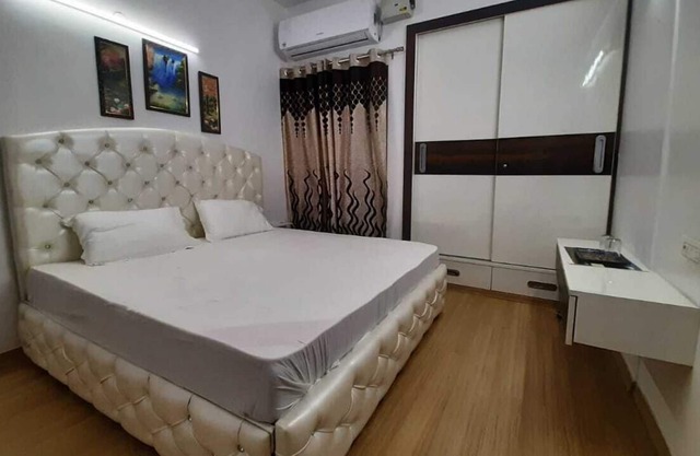 Luxury High Rise 3 BR Apt (171) in West Delhi