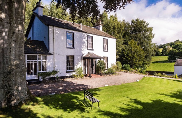 Luxury House in Perthshire-5 bedrooms all en-suite