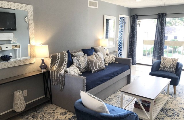 Luxury Lake Conroe Condo!