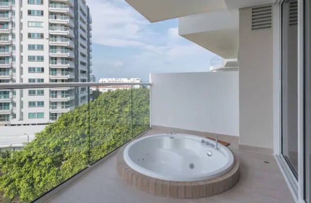 Luxury Martinique Condo w/ Jacuzzi - Las Americas֎