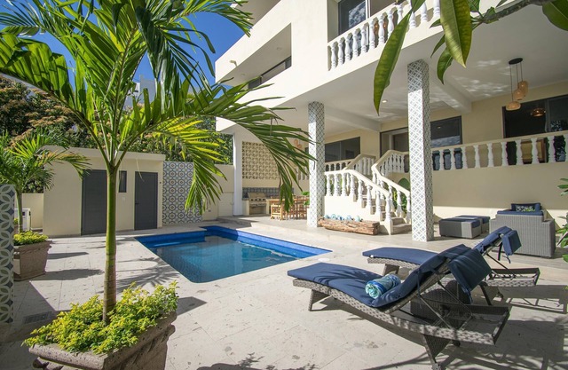 Luxury on the hill Vista Hermosa