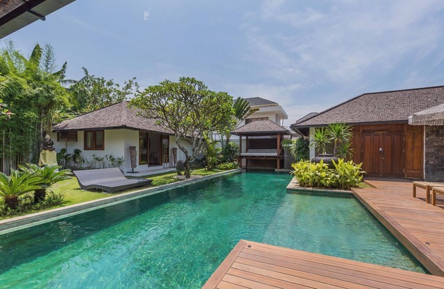 LUXURY, PEACE & SERENITY: A HAVEN OF PEACE IN THE HEART OF SEMINYAK