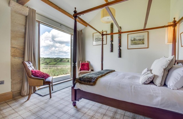 Luxury Peaceful Barn Conversion Sleeps 4 Amazing Views Harrogate 5* COW SHED
