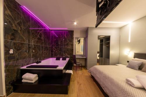 Luxury Room Suites - Santa Maria