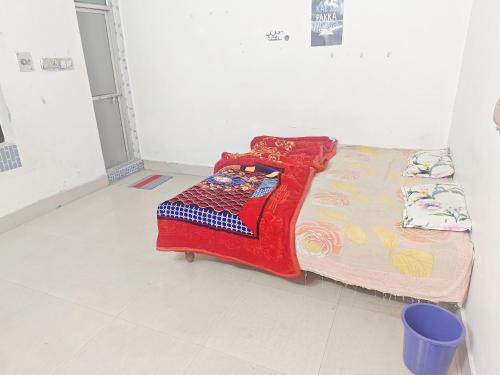 Luxury stay near Arail Ghat