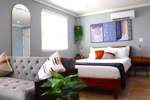 Luxury Studio Suite close to Tampa Airport