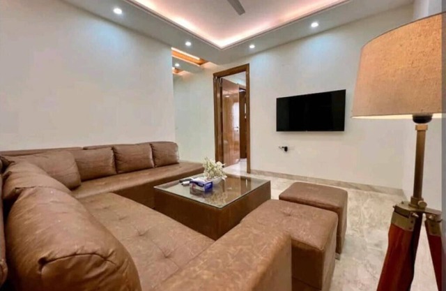 Luxury Three Bedroom Apartment