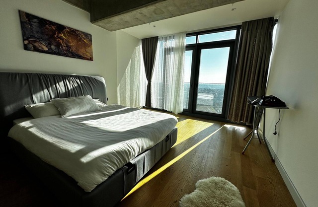 Luxury two bedroom apartment with three bathrooms high floor Istanbul Queen Towe