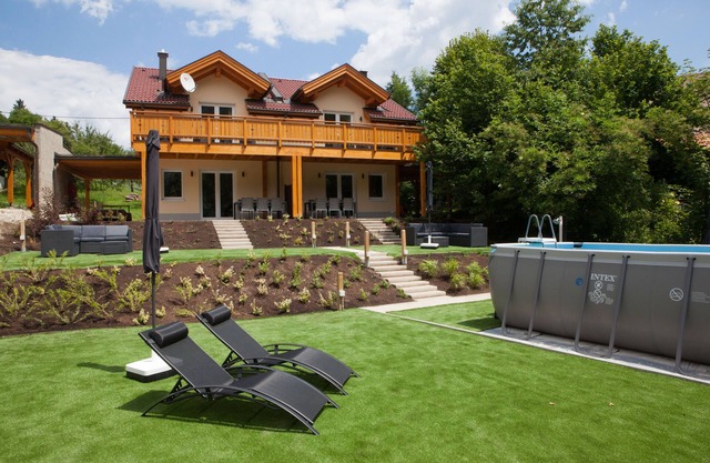Luxury vacation homes with Hot tub, Sauna and Pool near Italy and Slovenia.