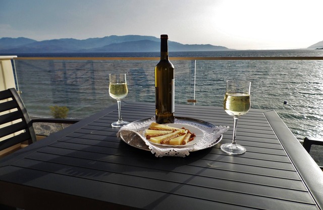 Luxury Vacations by the Sea