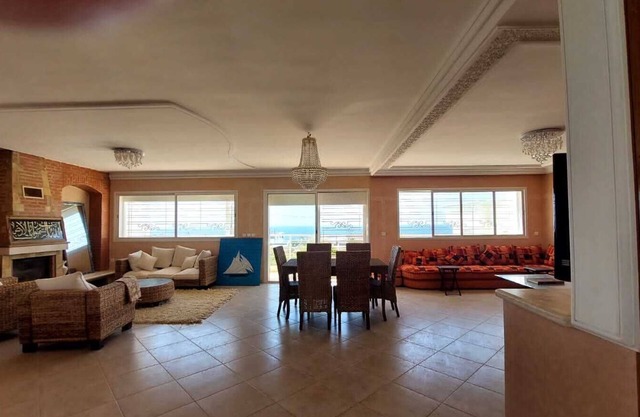 Luxury villa with sea view