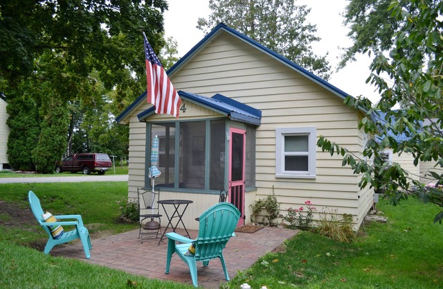 LYC Cottage #4