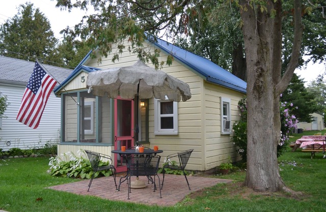 LYC Cottage #5