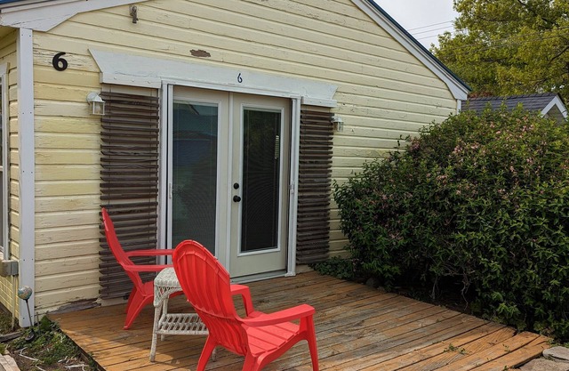 LYC Cottage #6