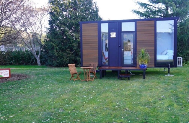 Lydias Lodge by Tiny Away