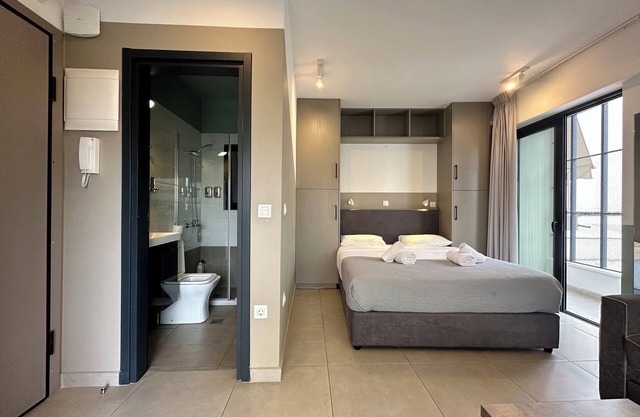 M & M 4 in the city - Jacuzzi Rooftop