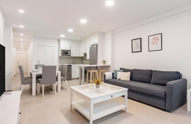Madrid La Elipa II - Two-bedroom apartment