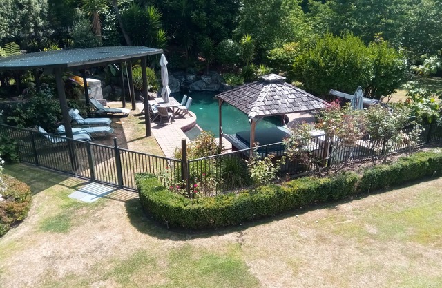Magical Retreat .Luxury Pool & Spa