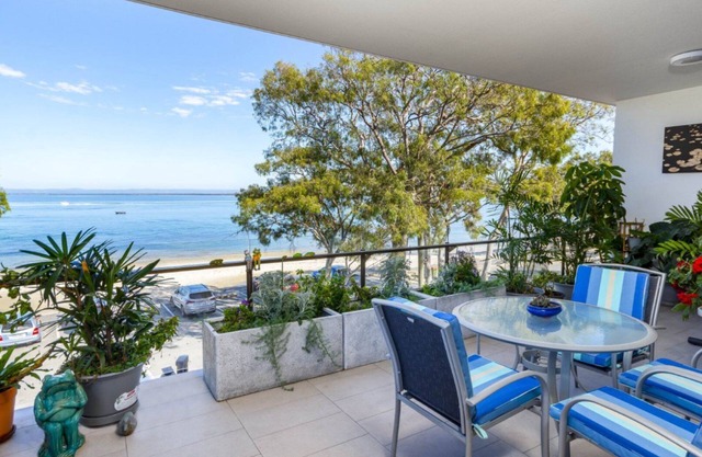 Magical Water Views, TOP NOTCH