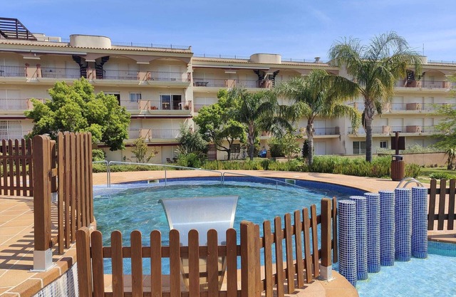 Magnífico Atico en Residencia con Piscina Cerca del mar
