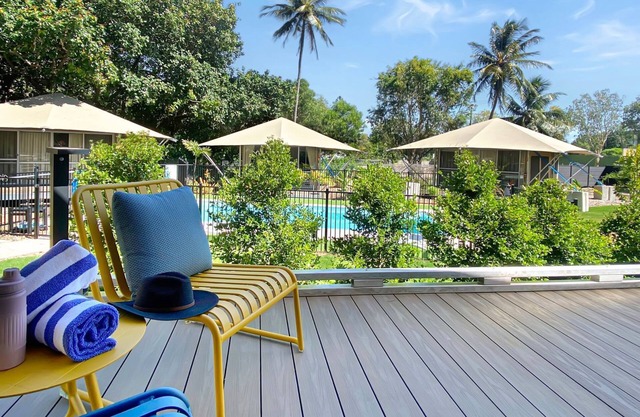 Magnetic Glamping Tent 7