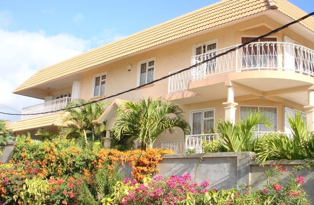 Magnificent sea and mountain views from the roof terrace. Quiet and restful place