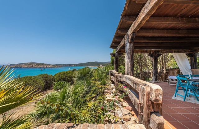 ☀️ Magnificent Villa on Tuerredda beach