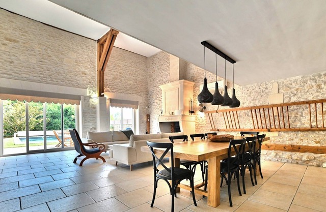 Magnifique Maison Charentaise Rénovée Avec Goût